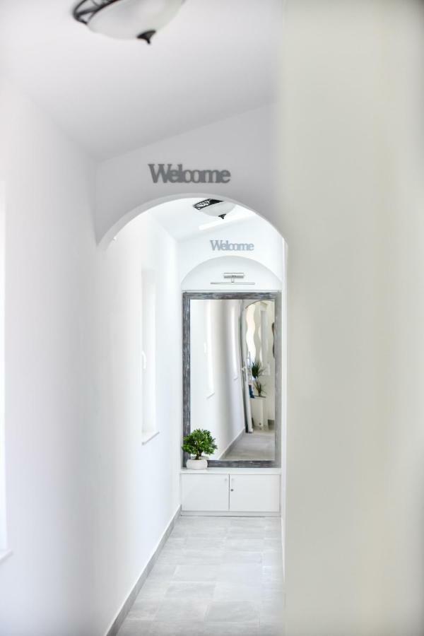 Apartments And Rooms Nekic Zadar Exterior photo